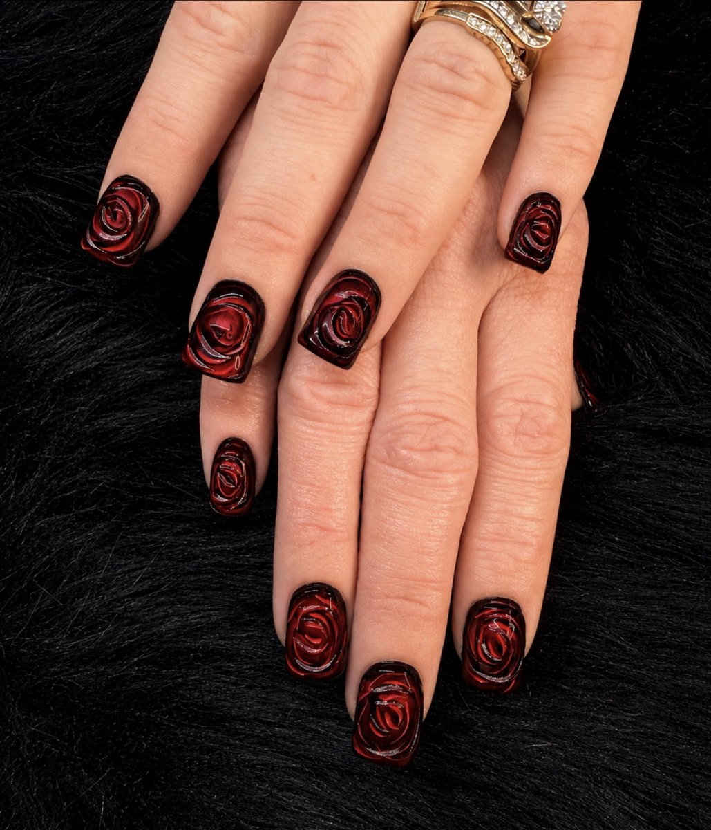 Black and rose gothic nail art